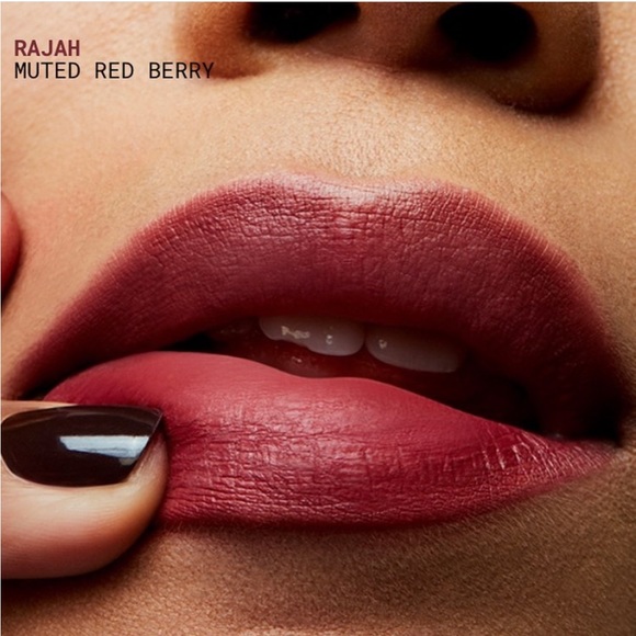 🧞♂️LE🧞♂️MAC Aladdin Collection Matte Lipstick- Rajah - Picture 10 of 16